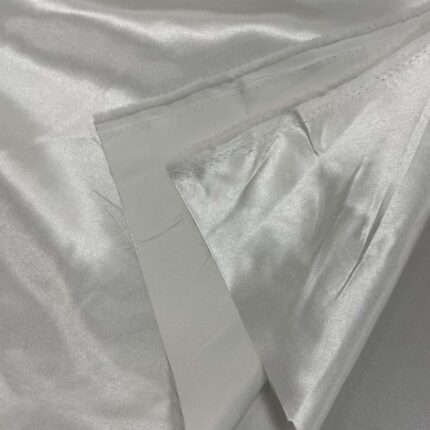 Satininis audinys Balta šilta (2 nuotr.) — Išpardavimas | Trys Pelėdos